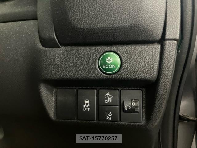 Honda FIT 2019-11 8879737-16