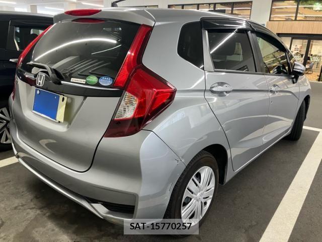 Honda FIT 2019-11 8879737-3