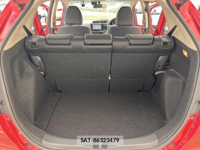 Honda FIT 2017-10 8879735-18