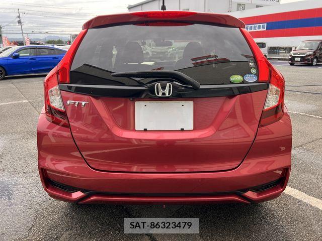 Honda FIT 2017-10 8879735-2
