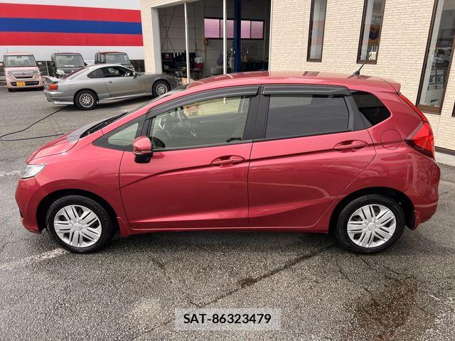 Honda FIT 2017-10 8879735-6