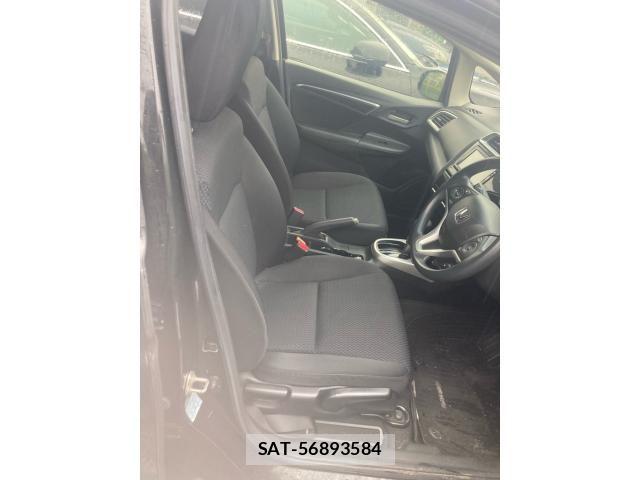 Honda FIT 2017-11 8879733-9
