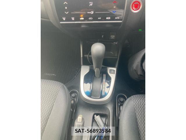 Honda FIT 2017-11 8879733-17