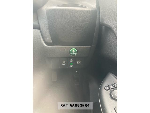 Honda FIT 2017-11 8879733-18