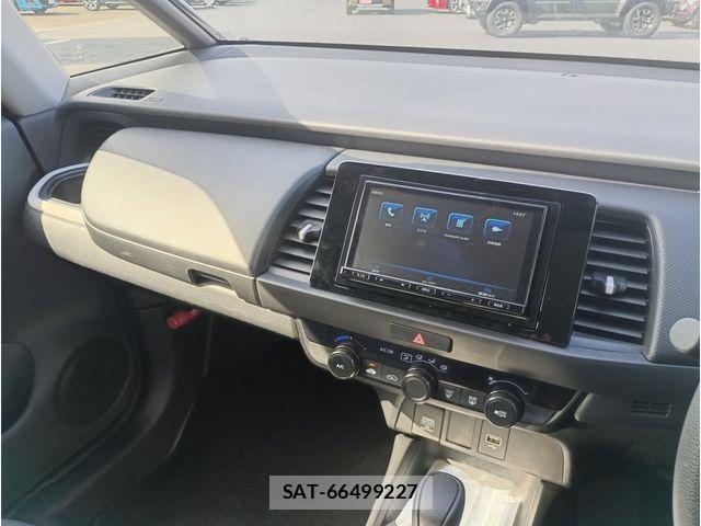 Honda FIT 2024-07 8879734-3