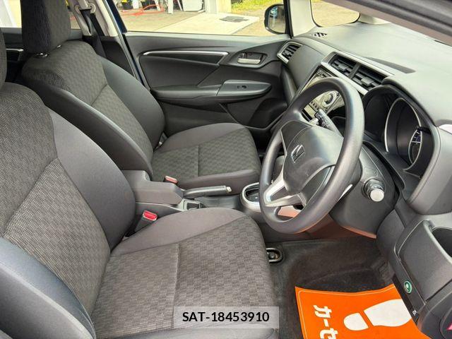 Honda FIT 2014-01 8879741-13