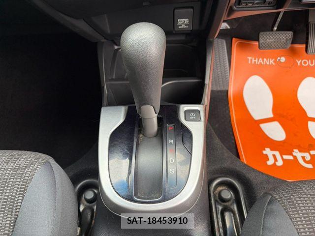 Honda FIT 2014-01 8879741-21