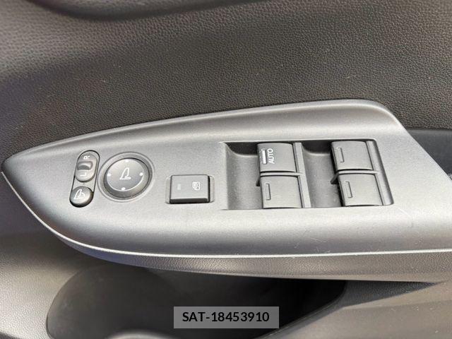 Honda FIT 2014-01 8879741-25