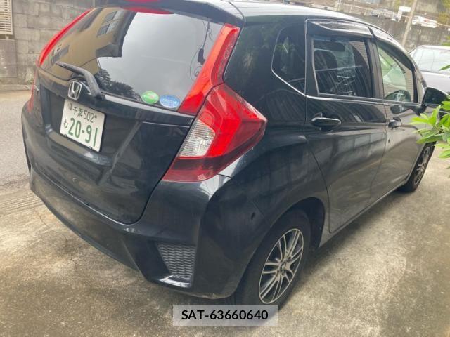 Honda FIT 2013-10 8879742-11