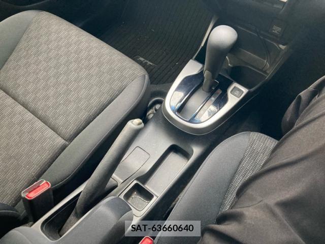 Honda FIT 2013-10 8879742-15