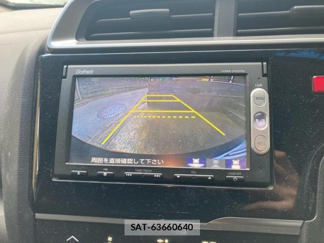 Honda FIT 2013-10 8879742-17