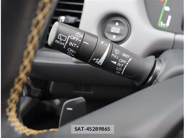 Honda FIT 2023-04 8879729-13