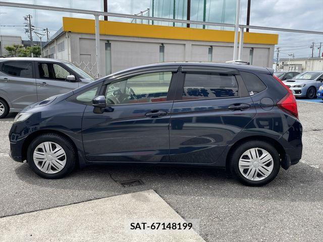 Honda FIT 2017-08 8883613-7
