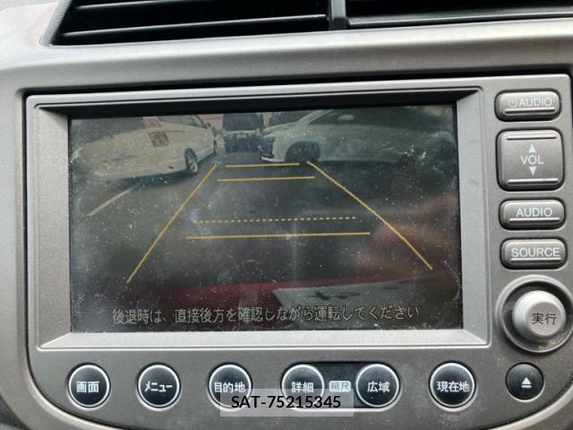 Honda FIT 2009-12 8883617-16