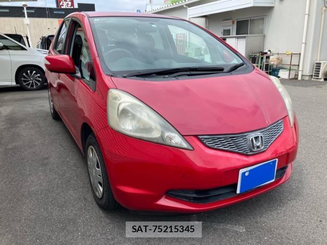 Honda FIT 2009-12 8883617-1