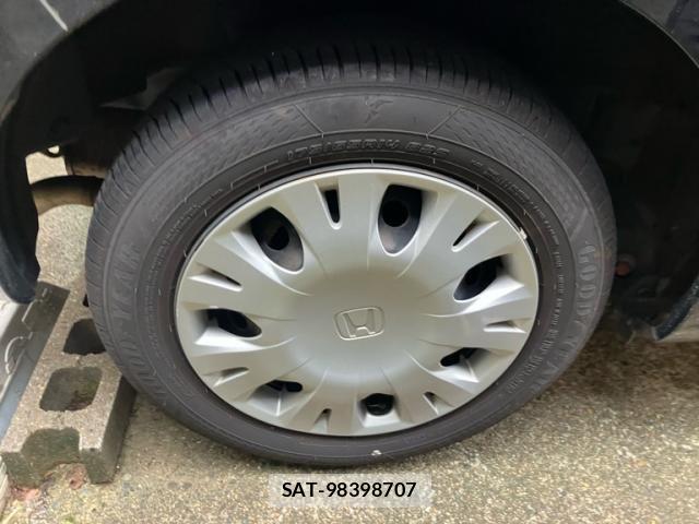 Honda FIT 2012-08 8883616-5