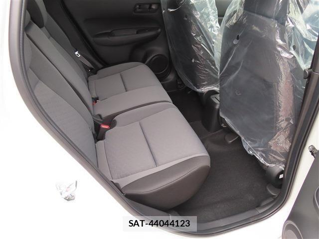 Honda FIT 2025-03 3768543-4