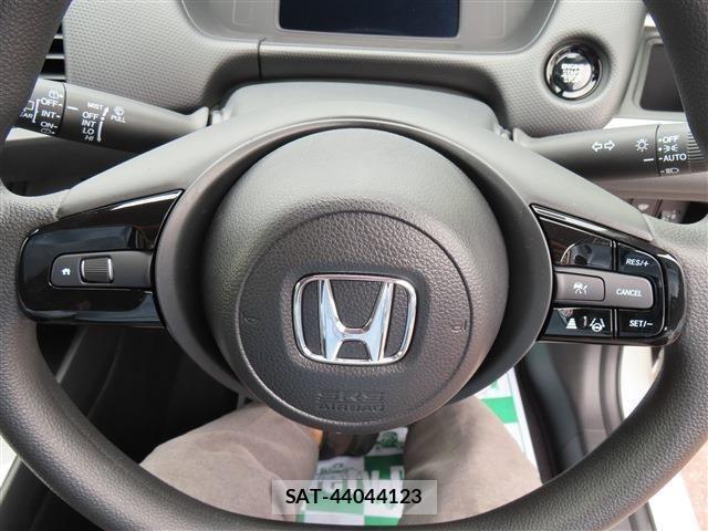 Honda FIT 2025-03 3768543-7