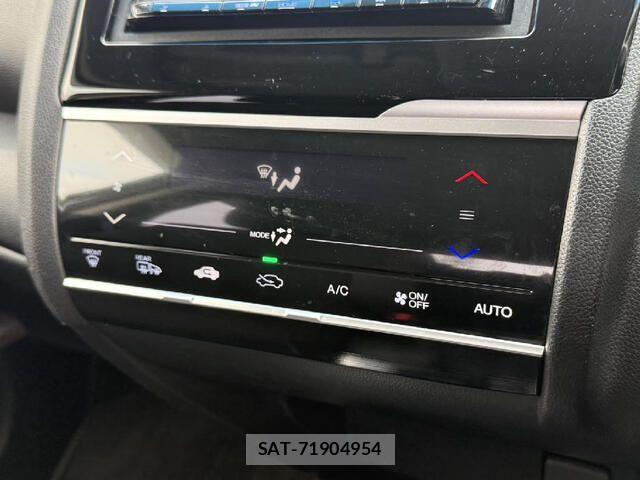 Honda FIT 2014-12 4392396-10