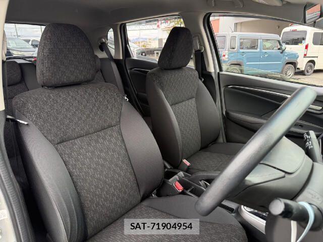 Honda FIT 2014-12 4392396-11