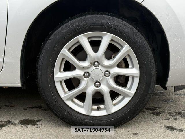 Honda FIT 2014-12 4392396-16