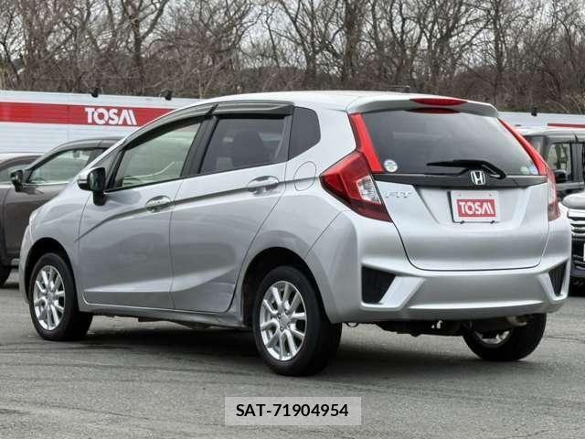 Honda FIT 2014-12 4392396-24