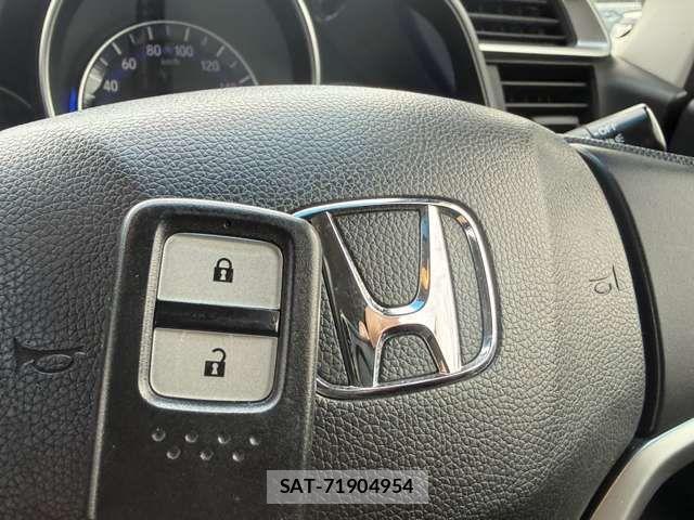 Honda FIT 2014-12 4392396-7
