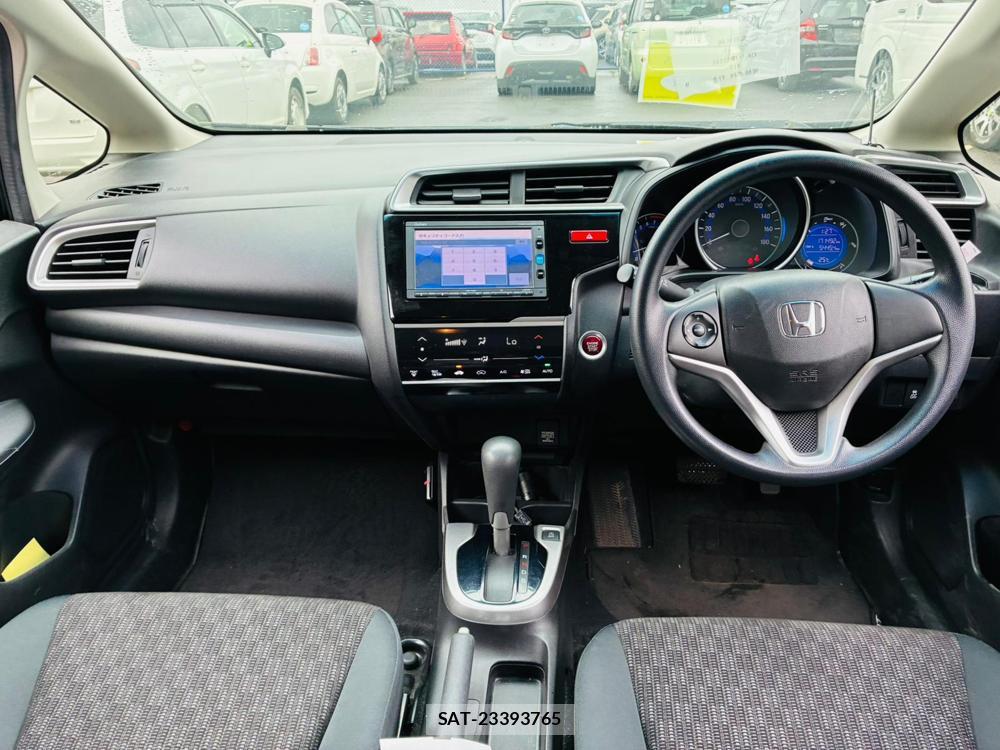 Honda FIT 2016-05 7632865-12