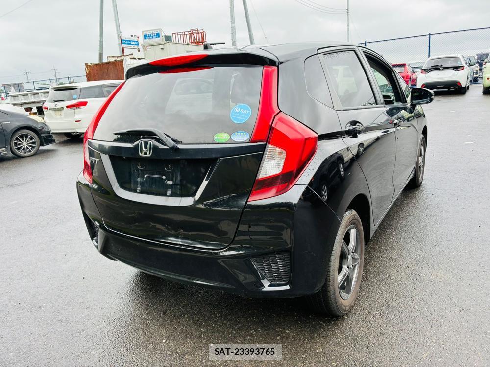 Honda FIT 2016-05 7632865-4