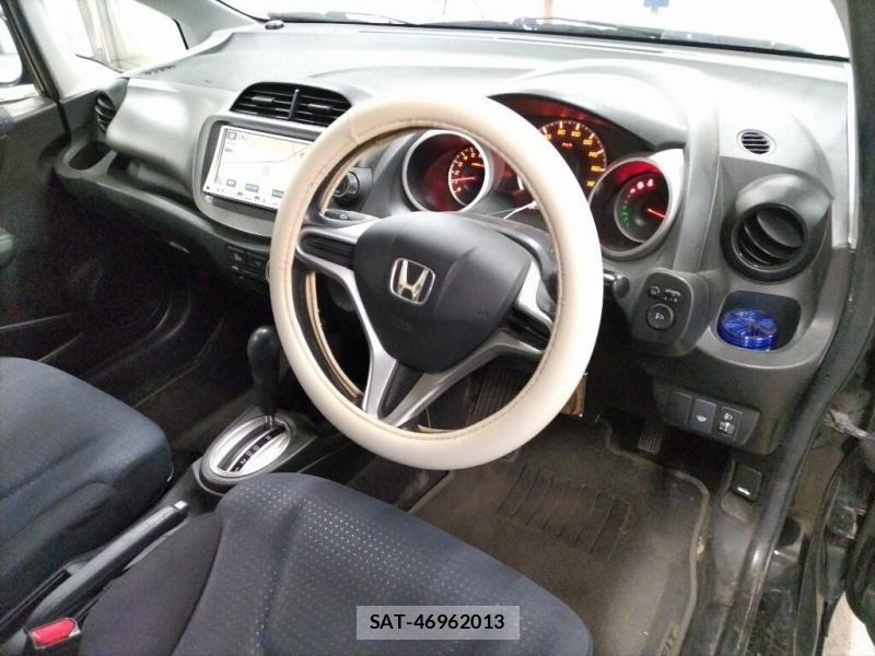 Honda FIT 2009-05 7914567-4