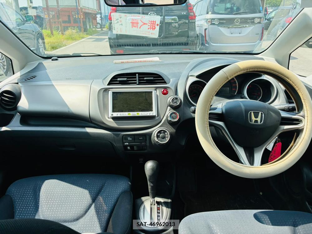 Honda FIT 2009-05 7914567-11
