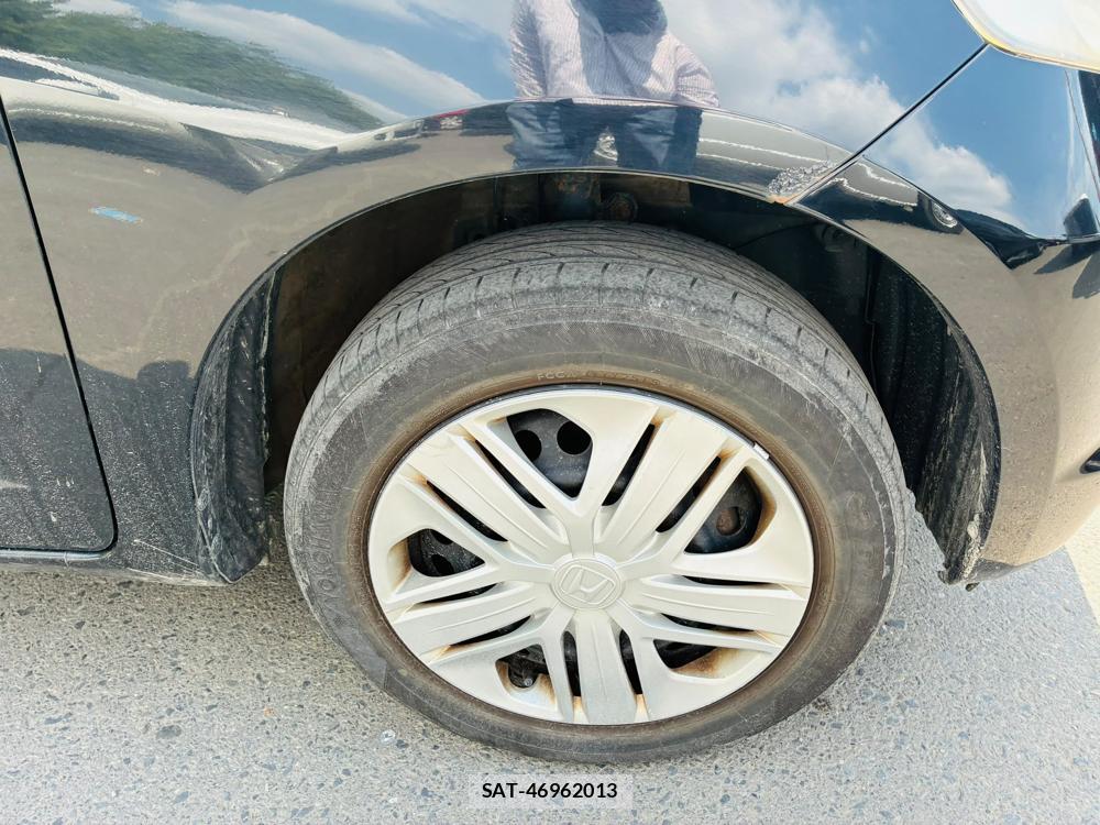 Honda FIT 2009-05 7914567-27