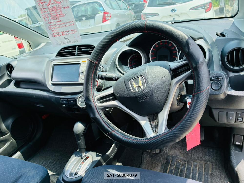 Honda FIT 2010-07 7736066-14