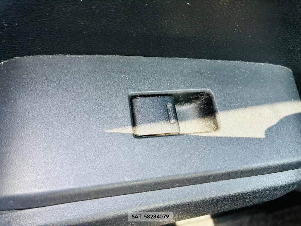 Honda FIT 2010-07 7736066-23