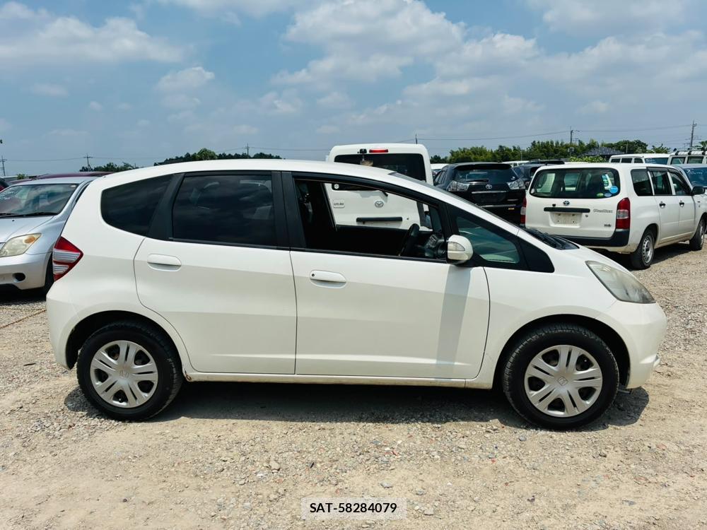 Honda FIT 2010-07 7736066-5
