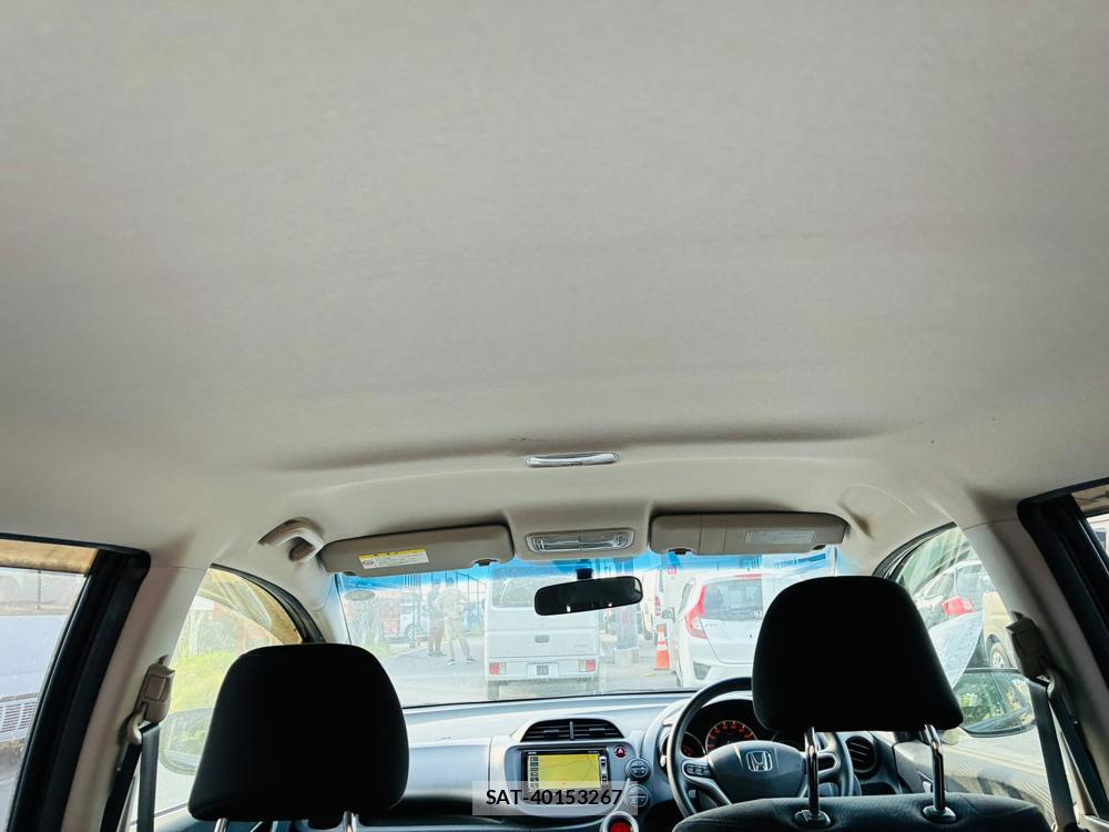 Honda FIT 2013-03 7970692-24