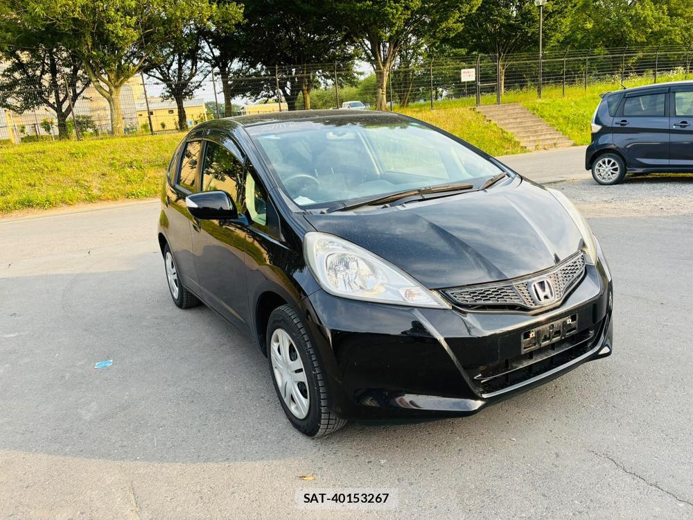 Honda FIT 2013-03 7970692-6