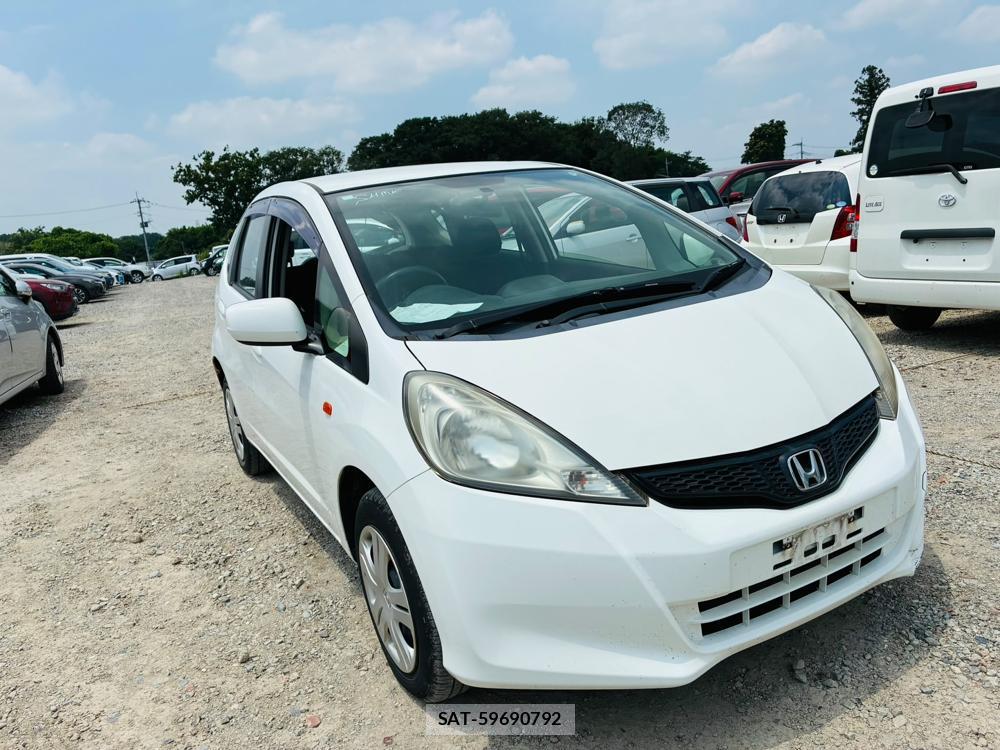 Honda FIT 2013-06 7736065-6