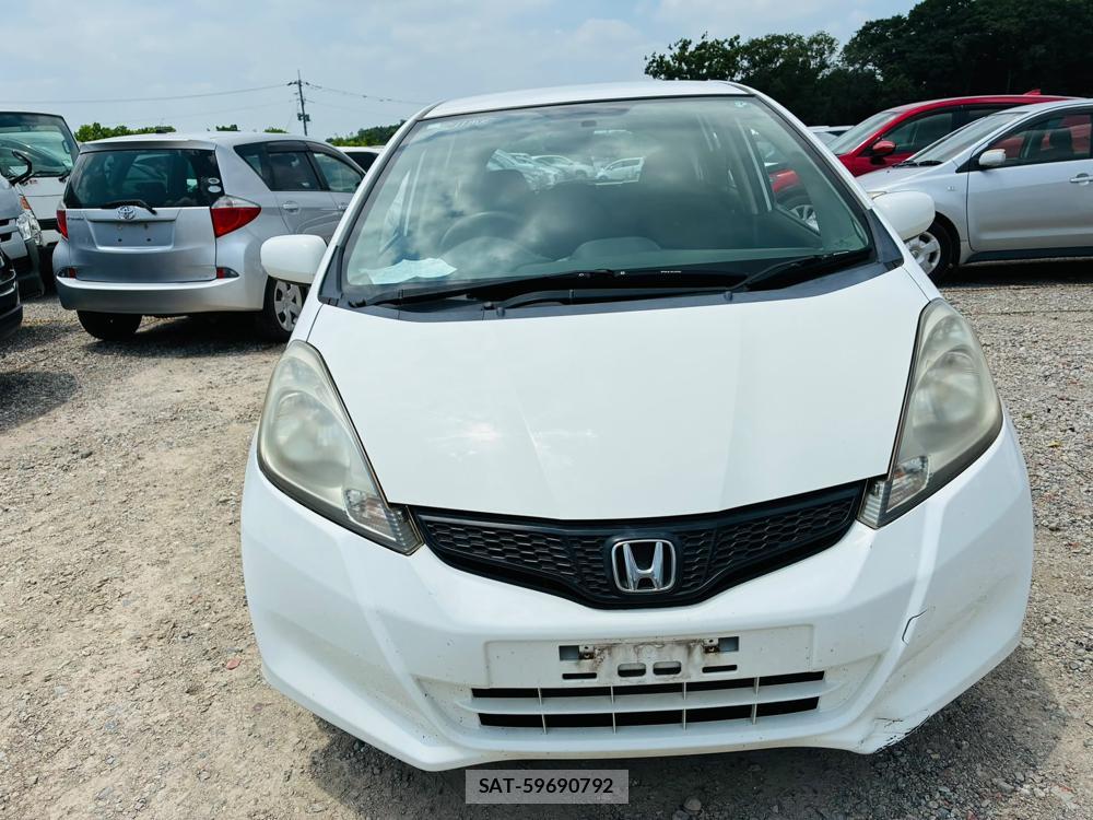 Honda FIT 2013-06 7736065-7
