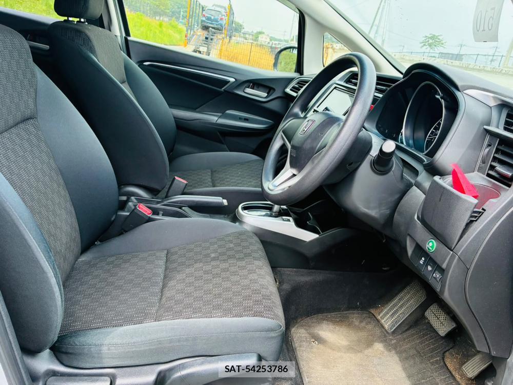 Honda FIT 2014-01 8120431-11