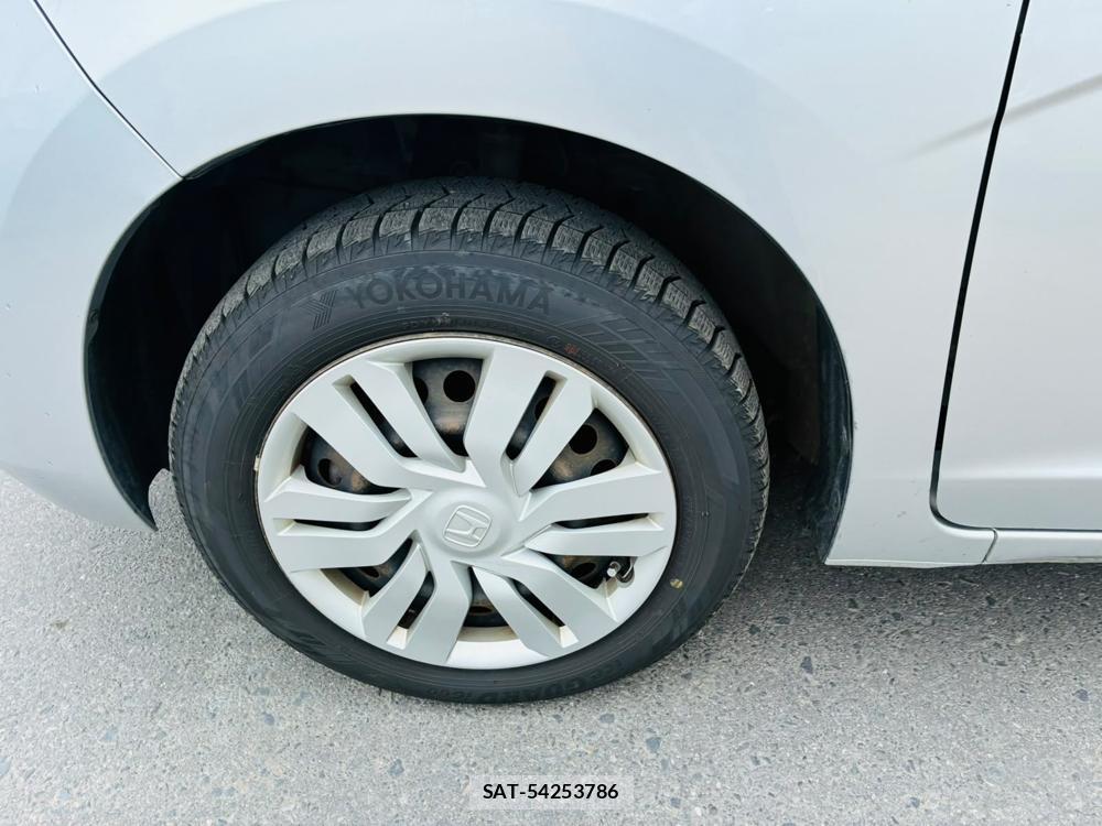 Honda FIT 2014-01 8120431-28