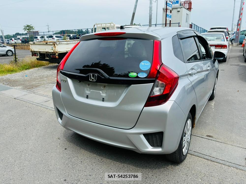 Honda FIT 2014-01 8120431-4