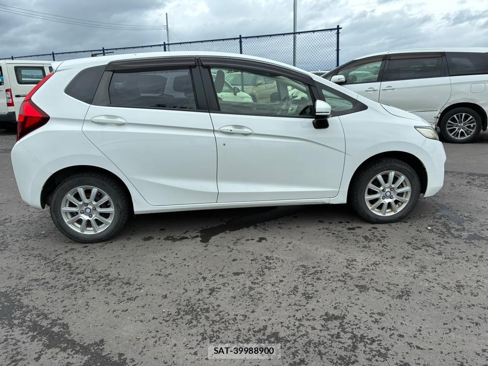 Honda FIT 2015-02 8311387-5