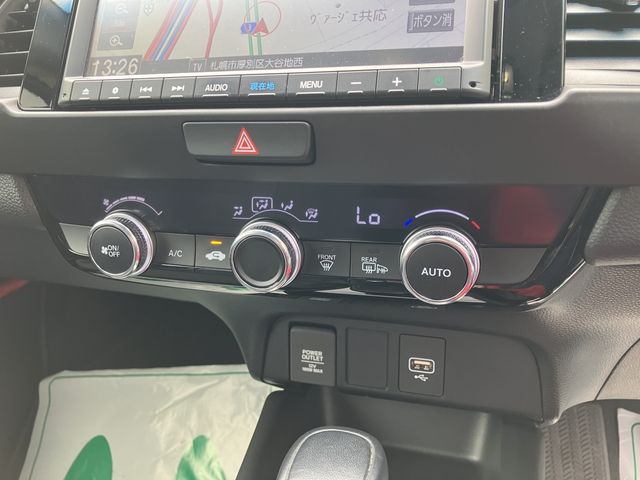 Honda FIT 2022-01 1085478-12