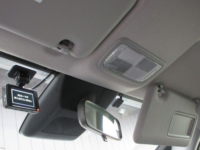 Honda FIT 2023-07 1472431-11