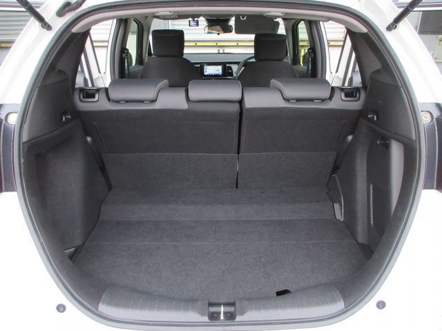 Honda FIT 2023-07 1472431-14