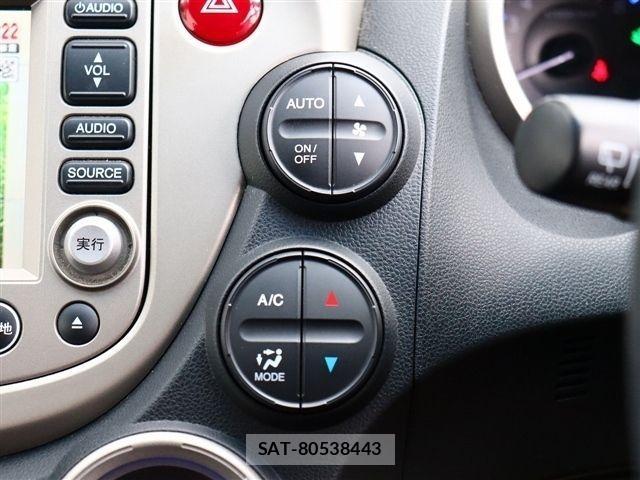 Honda FIT HYBRID 2010-11 1309130-11