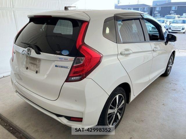 Honda FIT HYBRID 2018-10 1426136-4