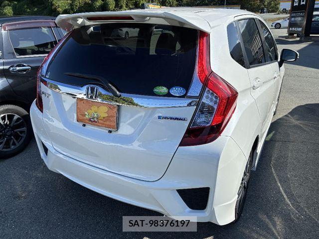Honda FIT HYBRID 2015-03 1472444-2