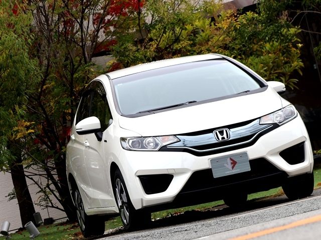 Honda FIT HYBRID 2014-11 1545177-10